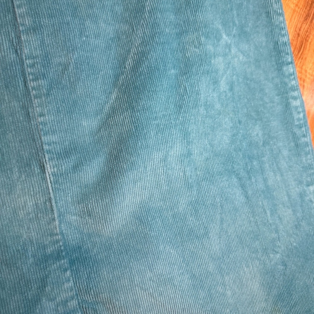United Colors Of Benetton Teal Skirt. - Picture 7 of 7